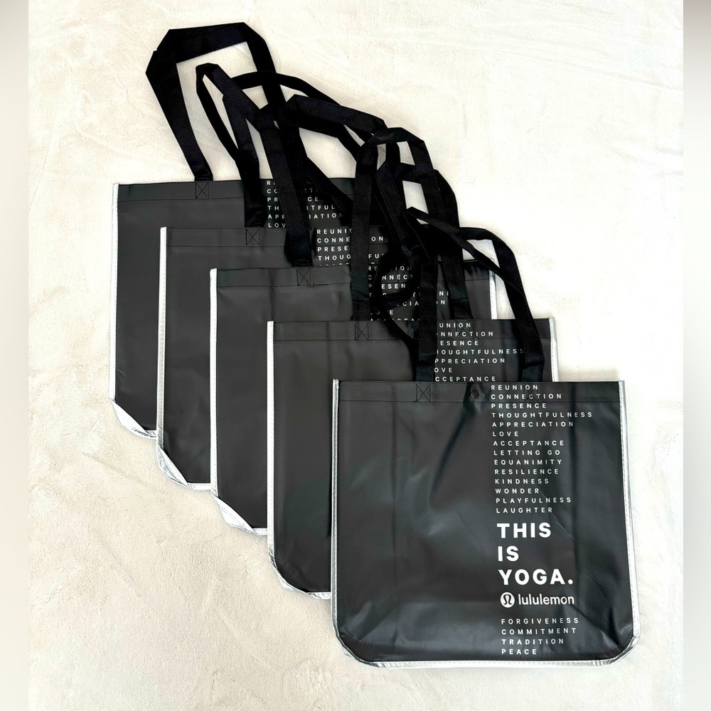 Lululemon Shopping Bags (set of 5)